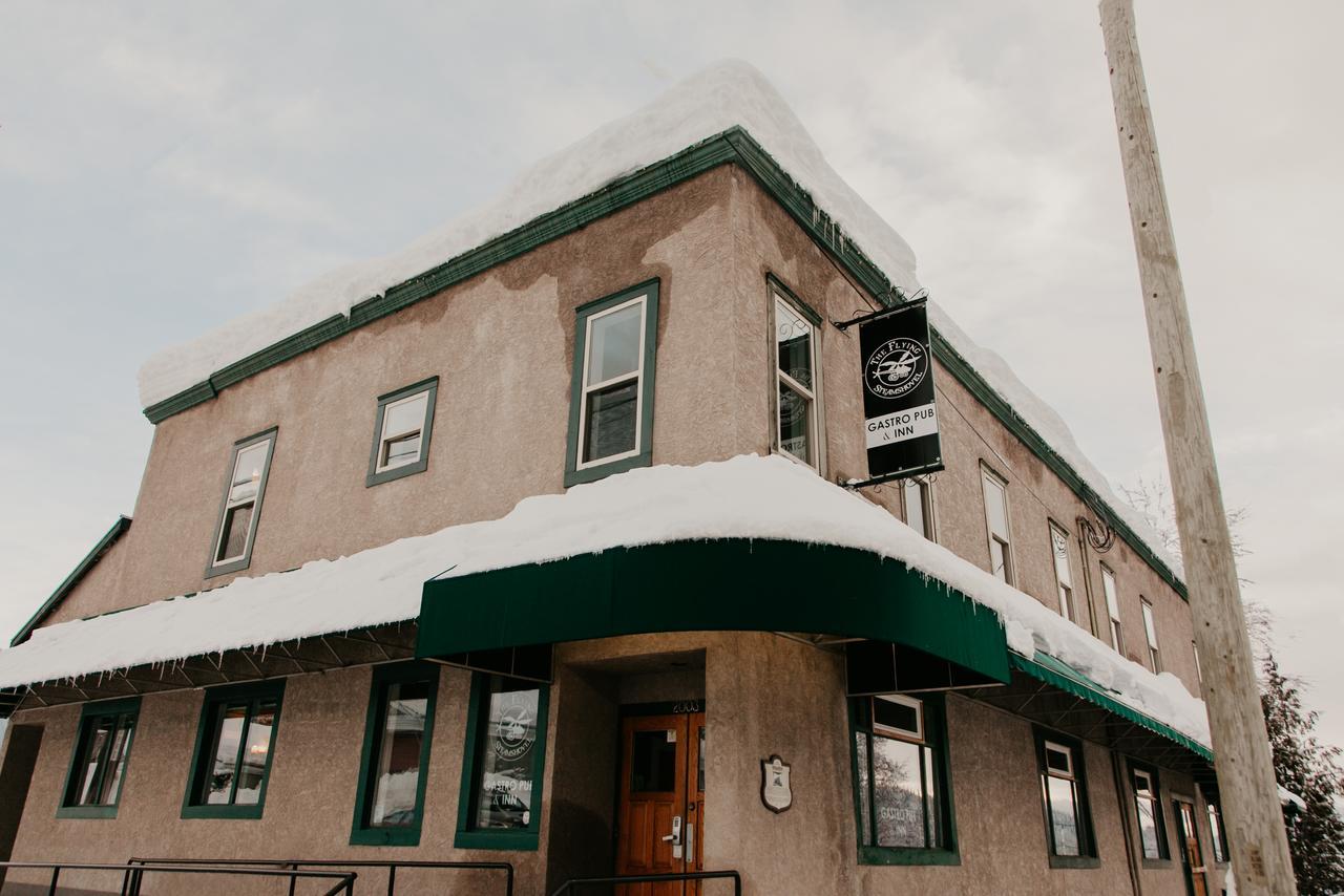 The Flying Steamshovel Inn ロスランド エクステリア 写真