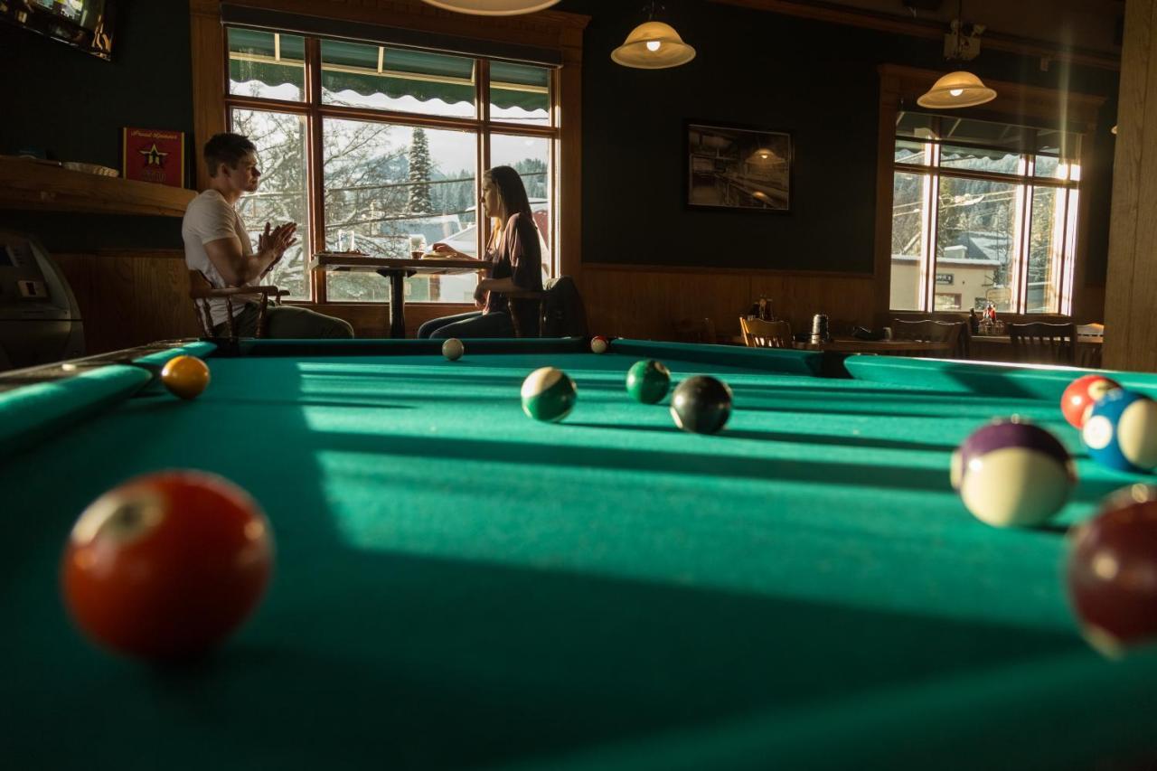 The Flying Steamshovel Inn ロスランド エクステリア 写真